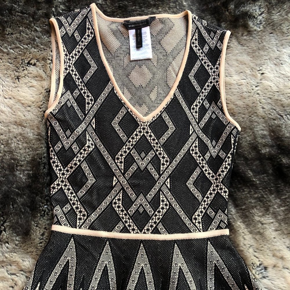 BCBG TOP